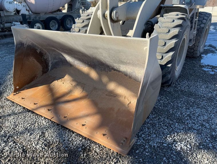 image for item DO0243 John Deere 544J wheel loader