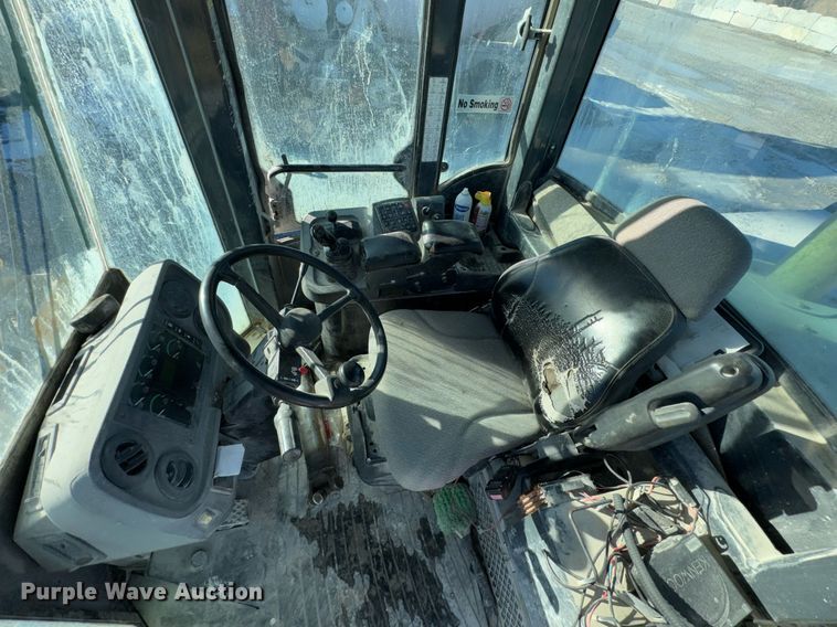 image for item DO0243 John Deere 544J wheel loader