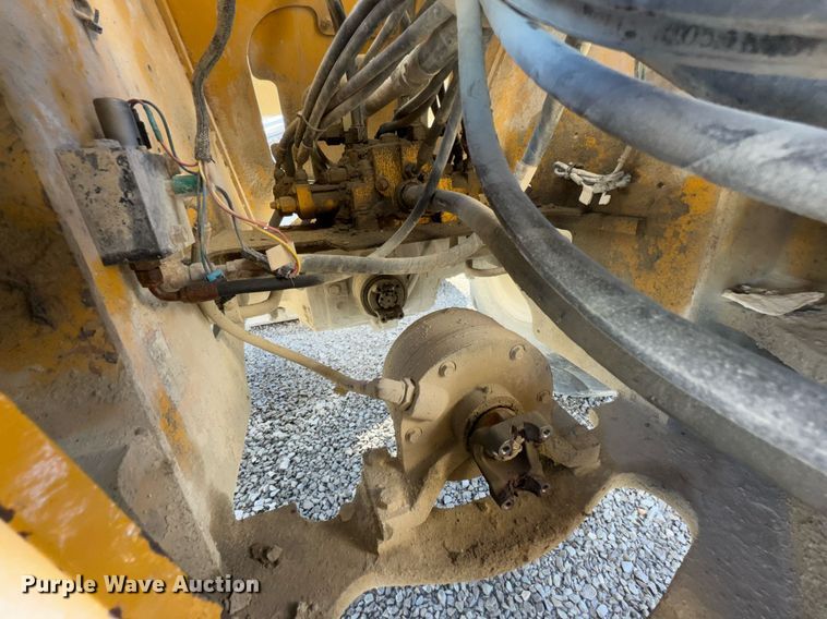 image for item DO0243 John Deere 544J wheel loader