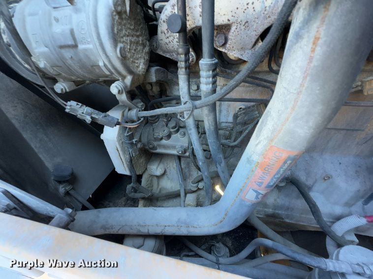 image for item DO0243 John Deere 544J wheel loader