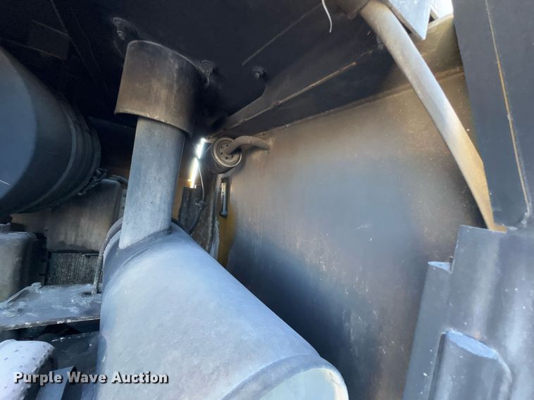 image for item DO0243 John Deere 544J wheel loader