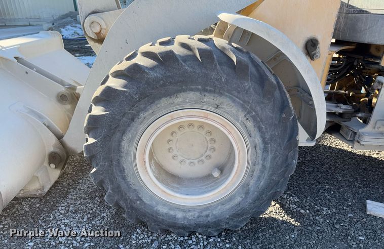 image for item DO0243 John Deere 544J wheel loader