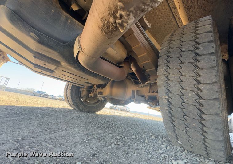 image for item DO0257 2015 Dodge Ram 5500 bucket truck