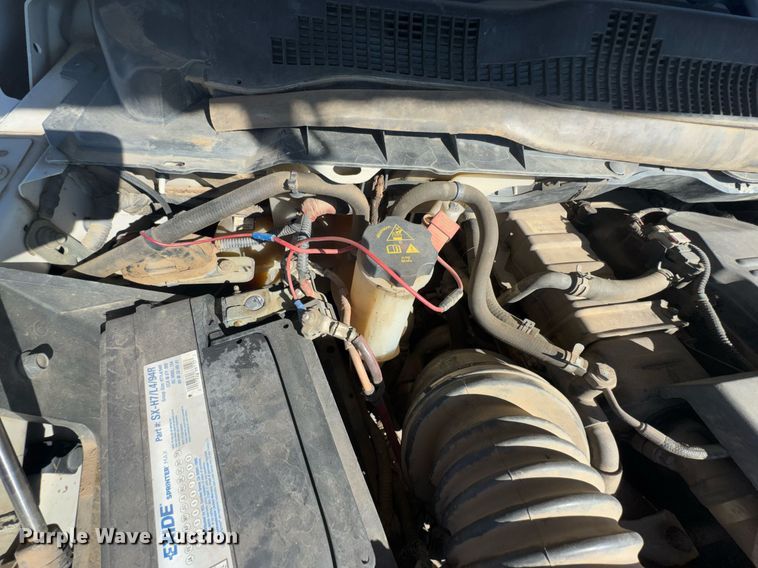 image for item DO0257 2015 Dodge Ram 5500 bucket truck