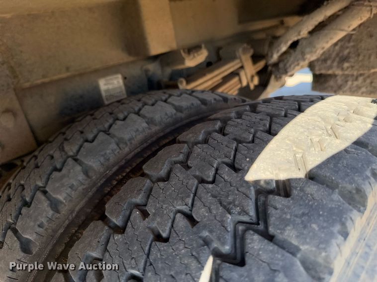 image for item DO0257 2015 Dodge Ram 5500 bucket truck