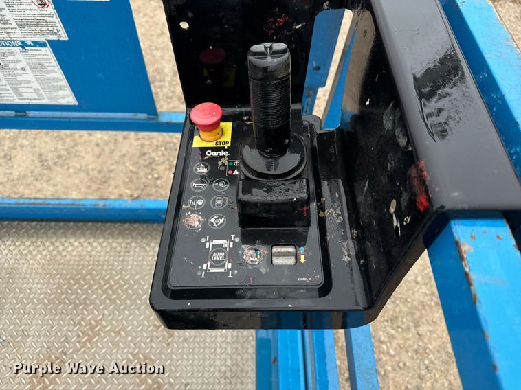 image for item DO2654 2018 Genie GS-2669 RT scissor lift