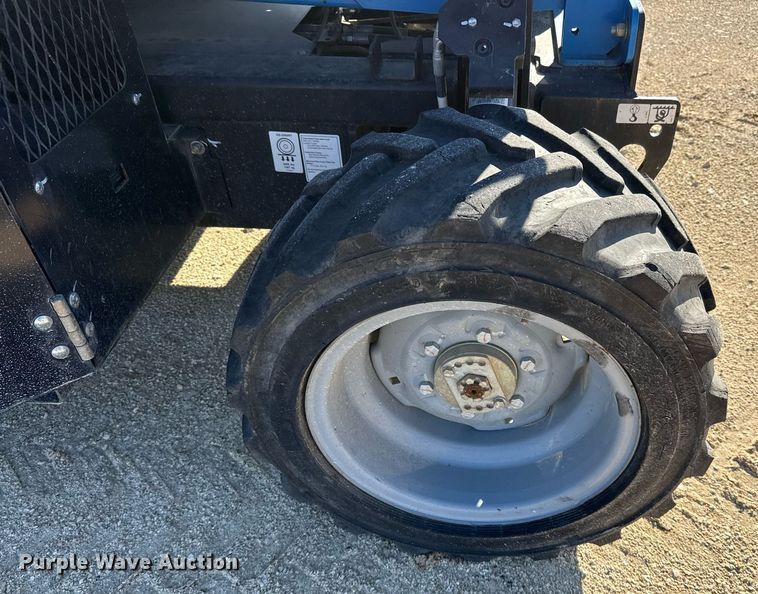 image for item DO2663 2018 Genie GS3369 RT scissor lift