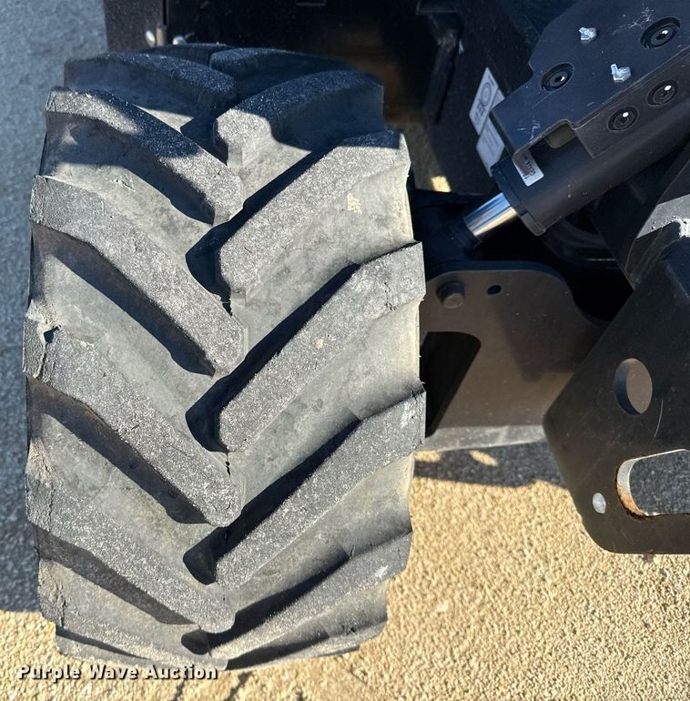 image for item DO2663 2018 Genie GS3369 RT scissor lift