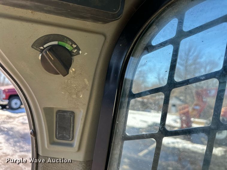 image for item DQ6575 2014 Caterpillar 259D  tracked skid steer loader