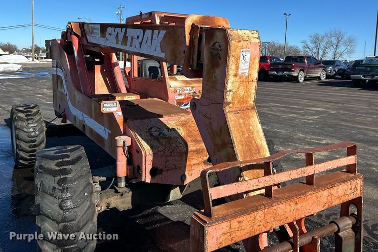 image for item DQ6576 1999 Skytrak 50282 telehandler