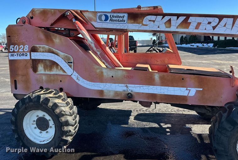 image for item DQ6576 1999 Skytrak 50282 telehandler