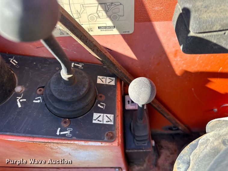 image for item DQ6576 1999 Skytrak 50282 telehandler