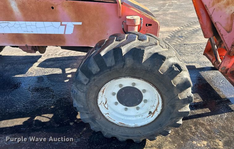 image for item DQ6576 1999 Skytrak 50282 telehandler