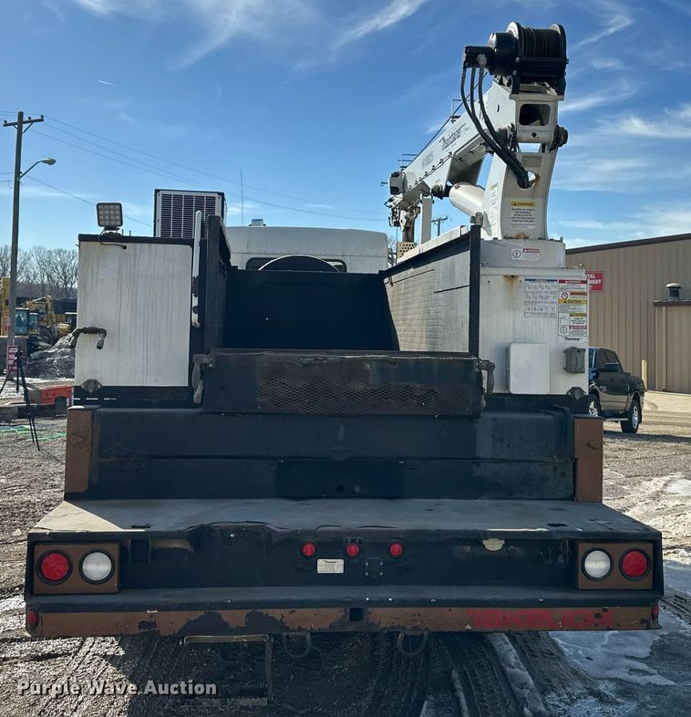 image for item DQ6595 2016 Kenworth T370 utility / service truck