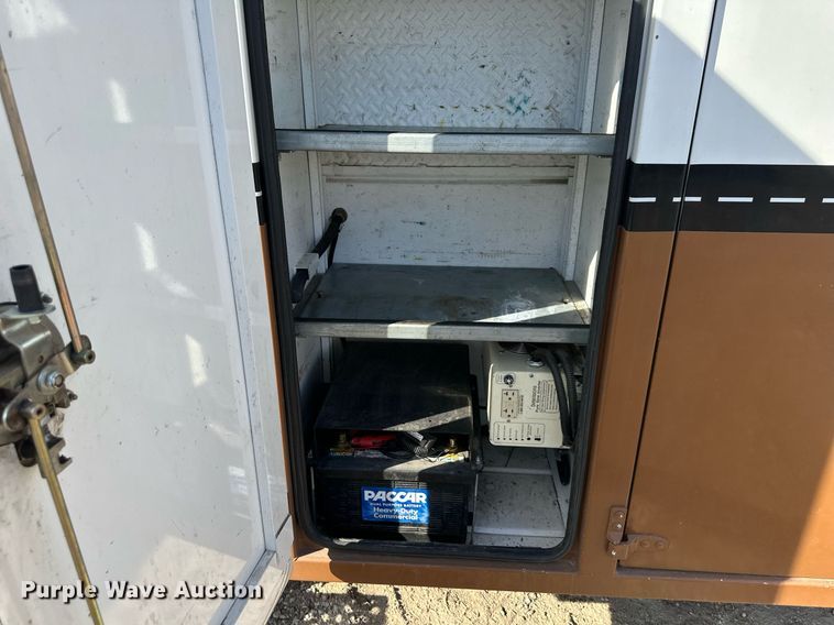 image for item DQ6595 2016 Kenworth T370 utility / service truck