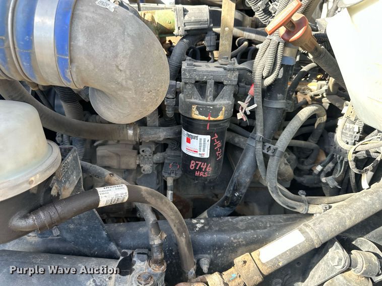 image for item DQ6595 2016 Kenworth T370 utility / service truck