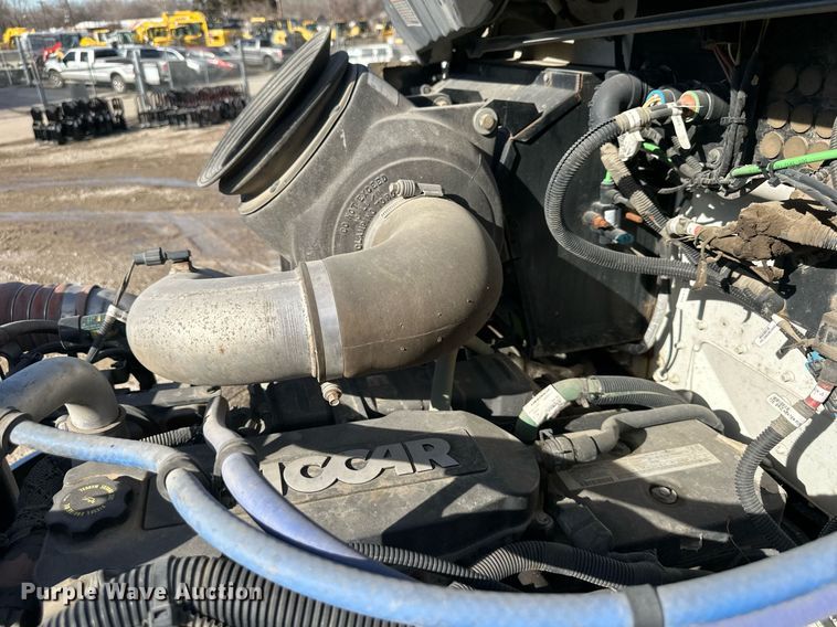 image for item DQ6595 2016 Kenworth T370 utility / service truck