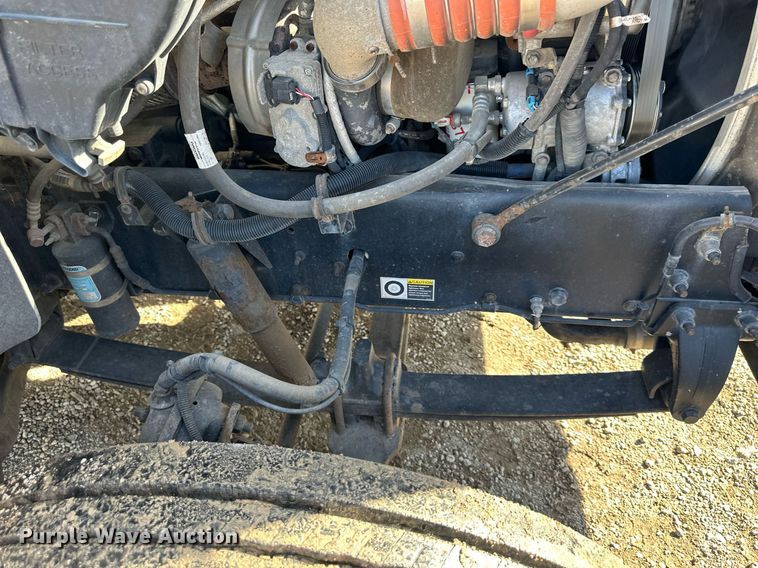 image for item DQ6595 2016 Kenworth T370 utility / service truck