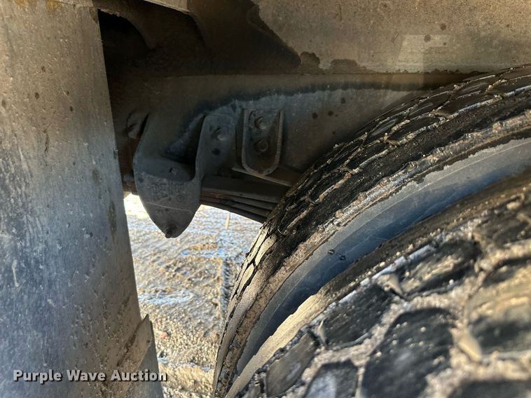 image for item DQ6595 2016 Kenworth T370 utility / service truck