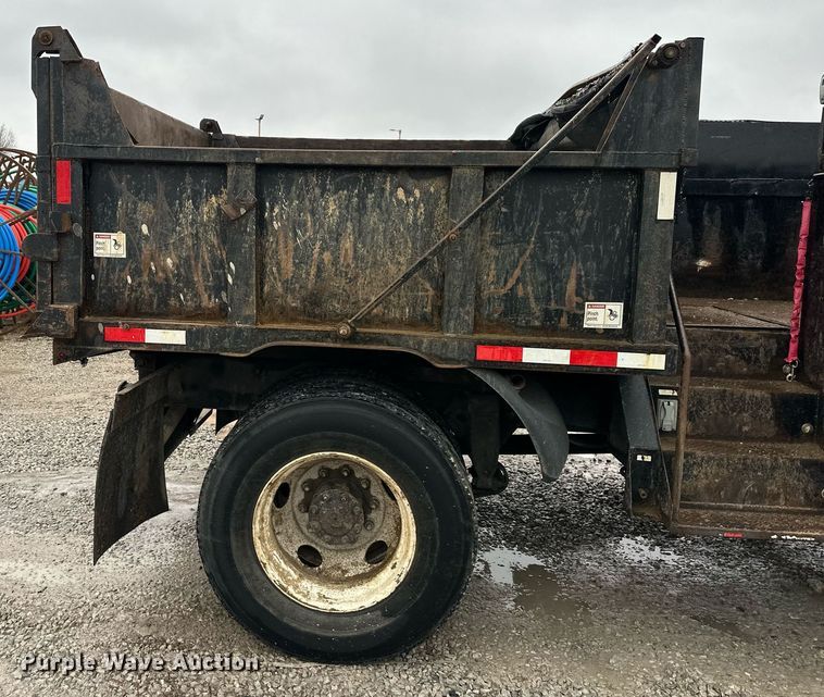 image for item DQ6600 2008 Freightliner M2 utility/dump bed