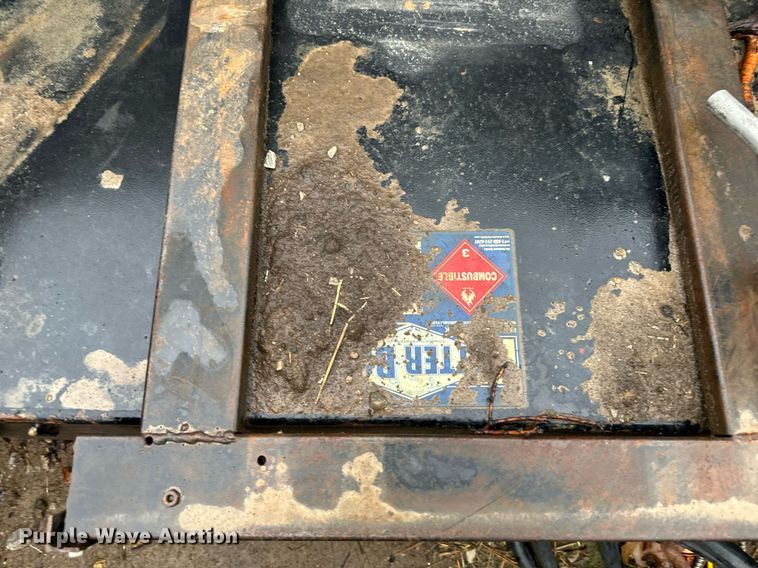 image for item DQ6600 2008 Freightliner M2 utility/dump bed