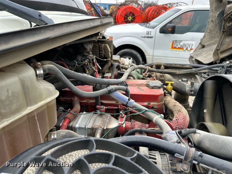 image for item DQ6600 2008 Freightliner M2 utility/dump bed