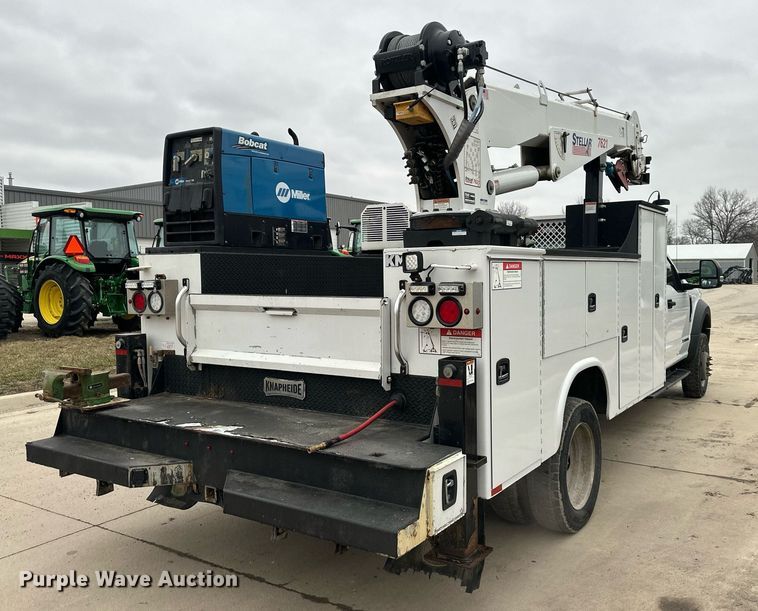 image for item DQ6611 2017 Ford F550 Super Duty utility / service truck