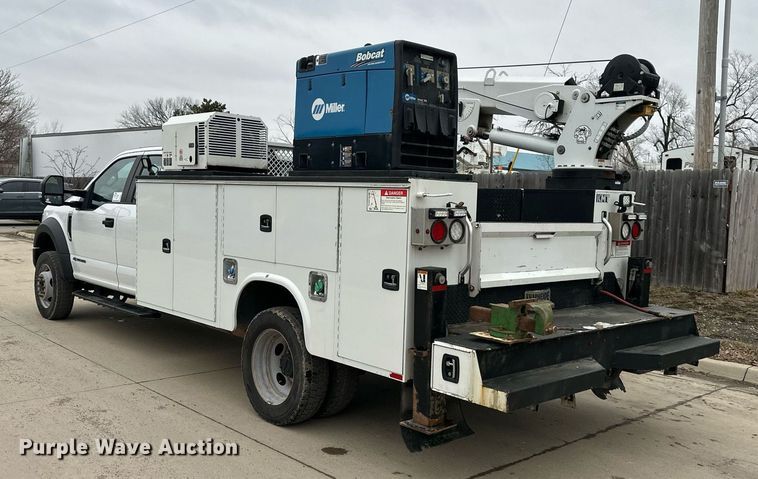 image for item DQ6611 2017 Ford F550 Super Duty utility / service truck