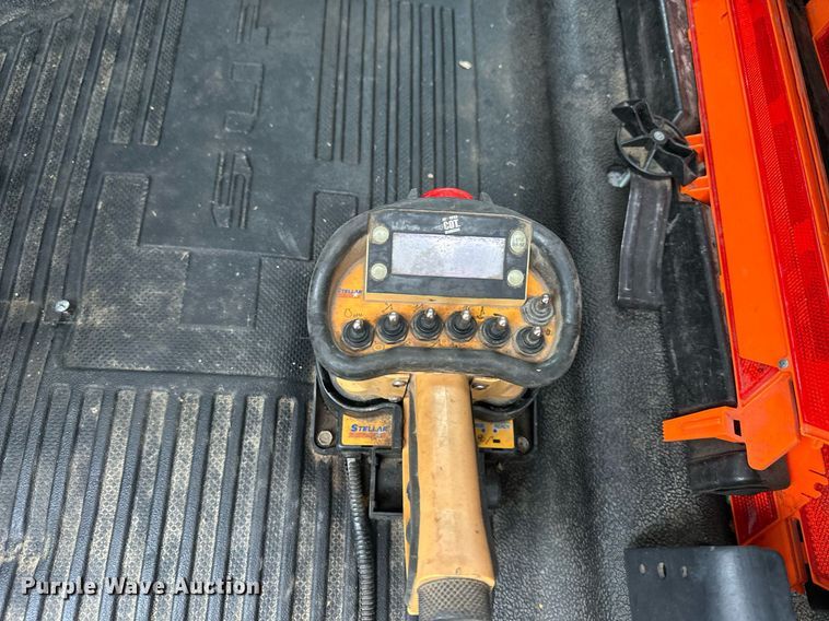 image for item DQ6611 2017 Ford F550 Super Duty utility / service truck