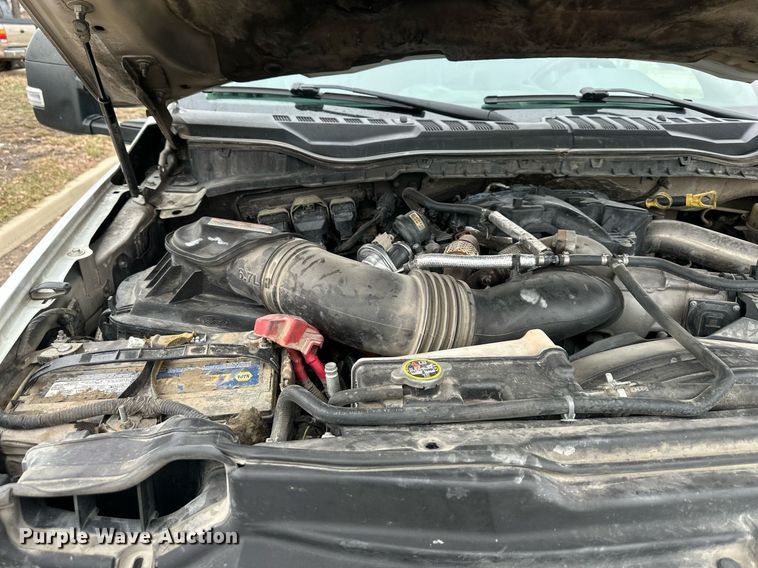 image for item DQ6611 2017 Ford F550 Super Duty utility / service truck