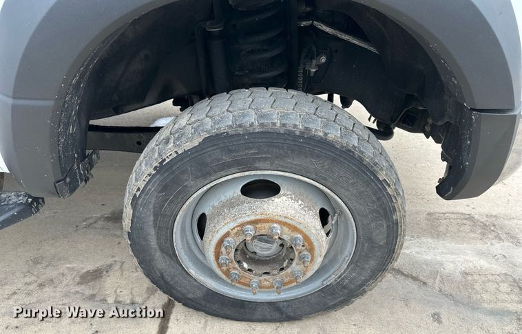 image for item DQ6611 2017 Ford F550 Super Duty utility / service truck