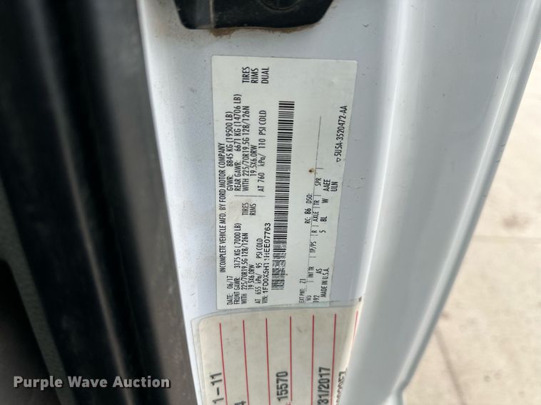 image for item DQ6611 2017 Ford F550 Super Duty utility / service truck