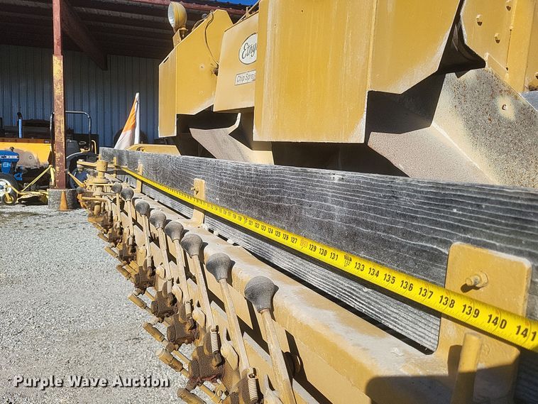 image for item DS5210 1990 Etnyre chip spreader