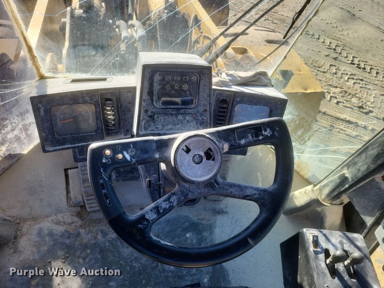 image for item DS5211 1998 Caterpillar 980G wheel loader