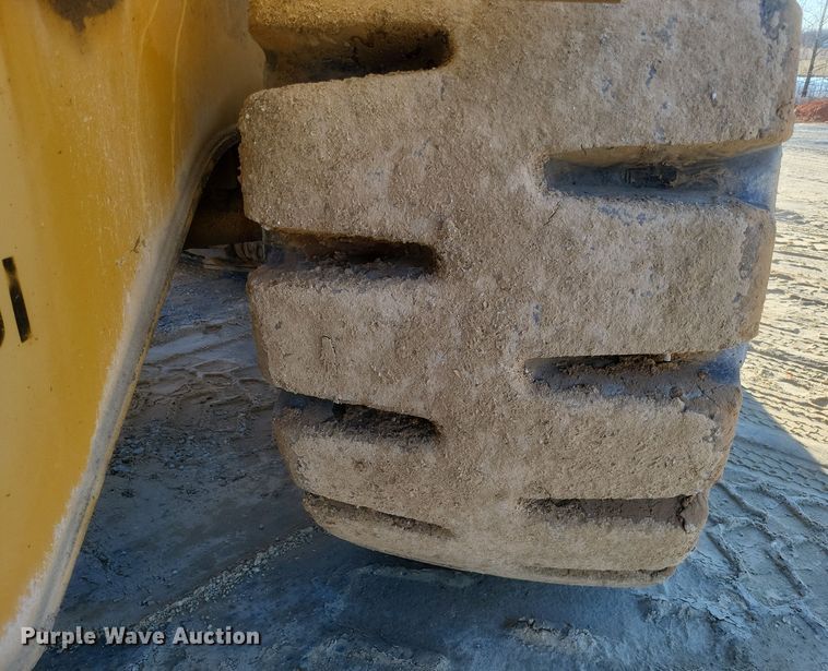 image for item DS5211 1998 Caterpillar 980G wheel loader