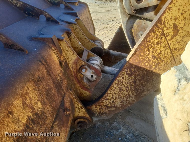 image for item DS5212 1981 Caterpillar 980C wheel loader