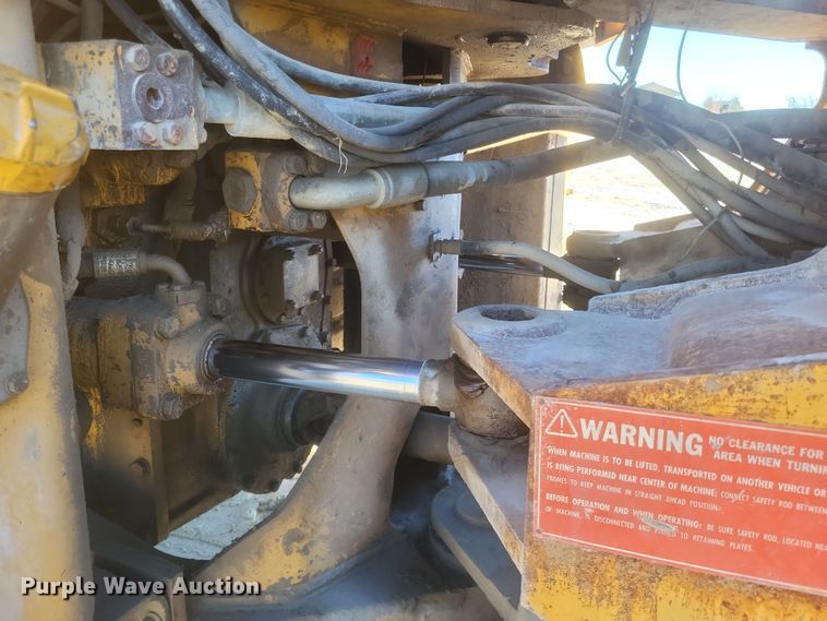 image for item DS5212 1981 Caterpillar 980C wheel loader