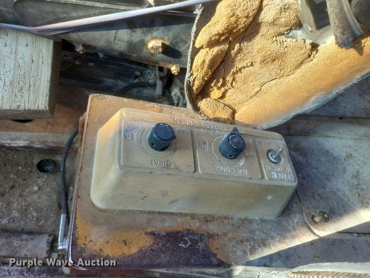 image for item DS5212 1981 Caterpillar 980C wheel loader