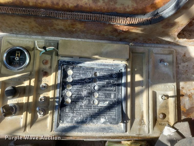 image for item DS5212 1981 Caterpillar 980C wheel loader