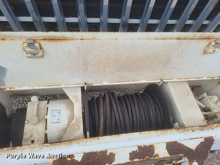 image for item DS5221 2010 International 7400 SBA pressure digger truck