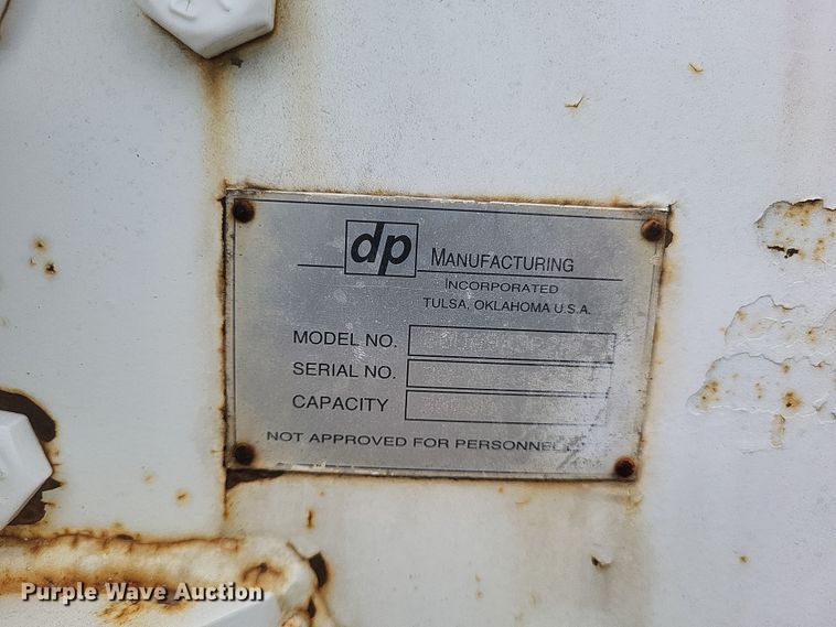 image for item DS5221 2010 International 7400 SBA pressure digger truck