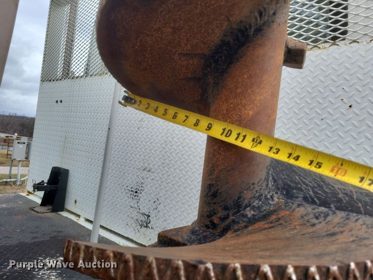 image for item DS5221 2010 International 7400 SBA pressure digger truck