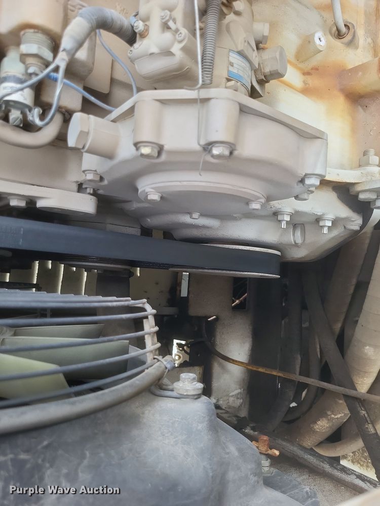 image for item DS5221 2010 International 7400 SBA pressure digger truck