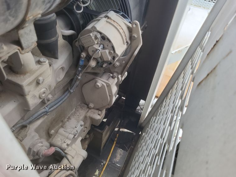 image for item DS5221 2010 International 7400 SBA pressure digger truck