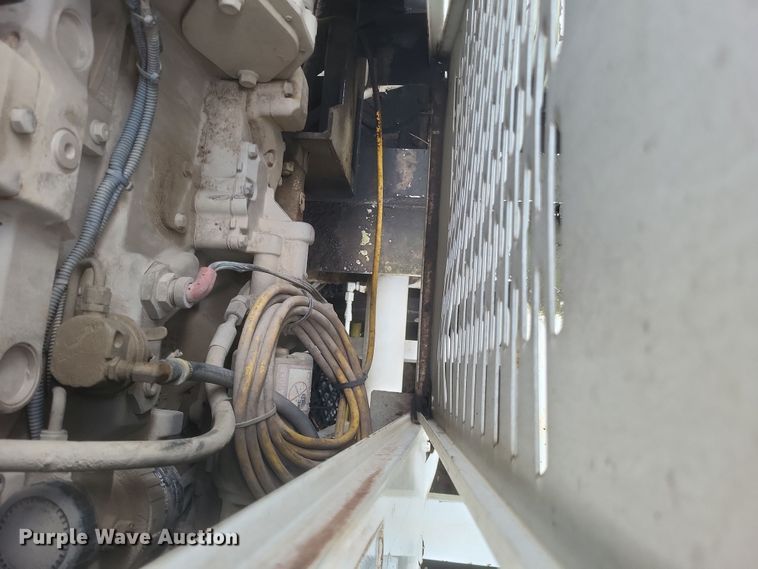 image for item DS5221 2010 International 7400 SBA pressure digger truck