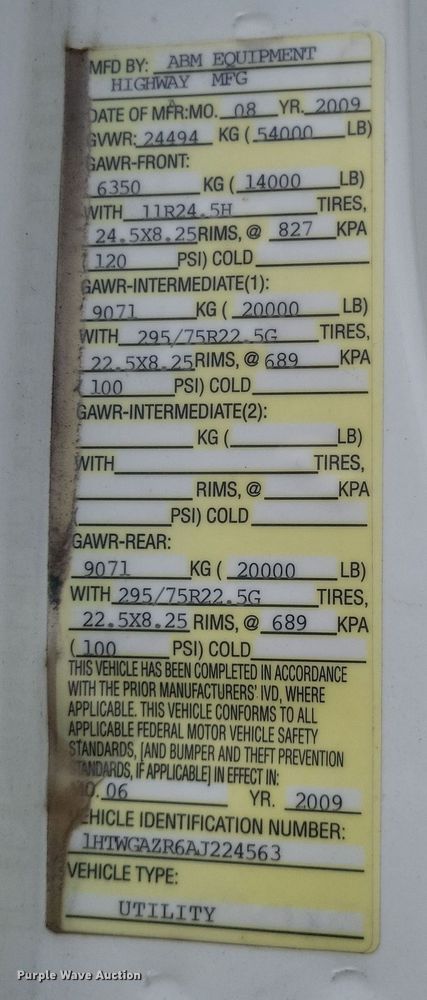 image for item DS5221 2010 International 7400 SBA pressure digger truck