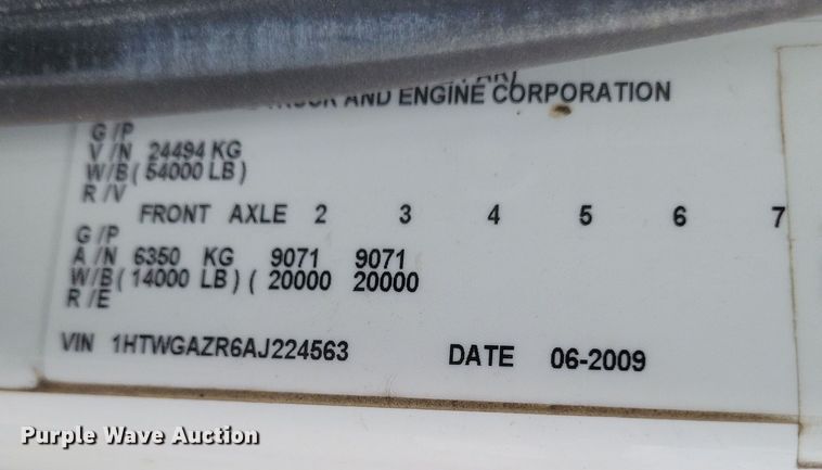 image for item DS5221 2010 International 7400 SBA pressure digger truck