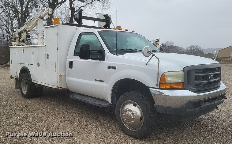 image for item DS5222 2001 Ford F450 Super Duty utility / service truck