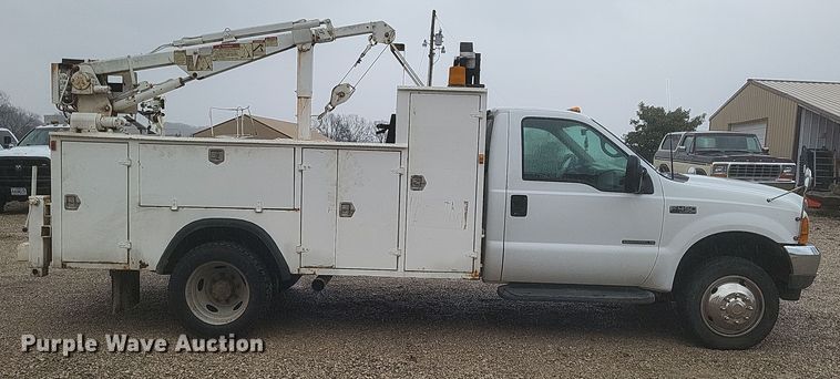 image for item DS5222 2001 Ford F450 Super Duty utility / service truck