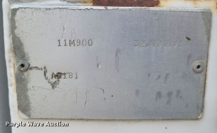 image for item DS5222 2001 Ford F450 Super Duty utility / service truck